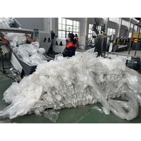 Machine compacte de recyclage de films PP/PE, compresseur-granulateur avec changeur de tamis hydraulique