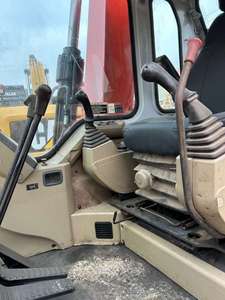 Mini-excavatrice sur chenilles hydraulique Doosan Dx80 d'occasion, modèle 2020, godet de 0,32 m, poids opérationnel de 7,9 tonnes - Product Image 6