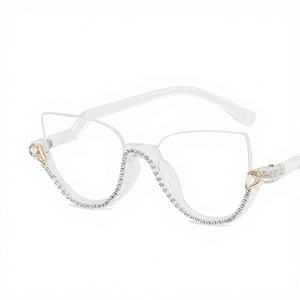 블루라이트 차단 나비형 세미림리스 펑크 스타일 하프 프레임 다이아몬드 장식 여성용 안경 <span class=keywords><strong>2026</strong></span> 신상 유럽풍 - Product Image 1