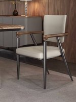Chaise de salle à manger en cuir et acier inoxydable, style minimaliste et luxueux, fauteuil rembourré simple et moderne de style italien pour restaurant