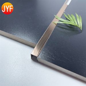 ZB0026 rivestimento <span class=keywords><strong>per</strong></span> bordi in <span class=keywords><strong>acciaio</strong></span> inossidabile SS 304 di alta qualità <span class=keywords><strong>per</strong></span> la decorazione domestica profilo intarsio con rivestimento in metallo dorato - Product Image 2