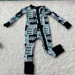 Spedizione Rapida RTS Scatola Misteriosa di Pigiami in Bambù per Neonati Tutina Pieghevole Colorata con Stampe per Bambini - Product Image 2