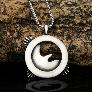 Colgante de cuervo Odín de acero inoxidable yunique, collar de moda retro para hombre con diseño de alas para joyería al por mayor - Product Image 4