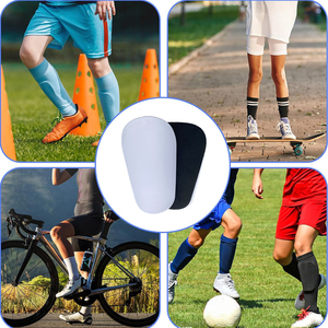 2024 Hot Bán Mini Shin Guards cho cầu thủ bóng đá <span class=keywords><strong>Tiny</strong></span> Shin Pads cho nam giới thể thao thiết bị an toàn - Product Image 6