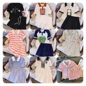 Ropa de verano Ropa de mujer Diseñador de lujo Impreso Camiseta de manga corta Conjunto a juego Conjunto de pantalones cortos de bicicleta - Product Image 3