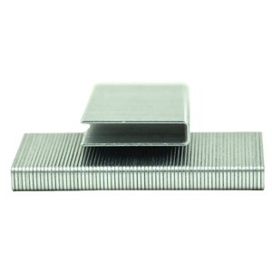 Grapas Serie 92, 8.85 mm, Calibre 18GA, 1.27 x 1.05 mm, 13/8 Pulgadas - Product Image 2
