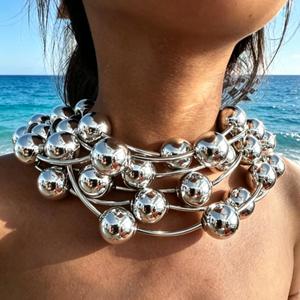 مجوهرات عصرية جديدة OEM/ODM، قلادة نسائية ذهبية كبيرة بتصميم بانك، 20 مم، فضية، مرصعة بكرات CCB ذهبية كبيرة بتصميم بانك - Product Image 1