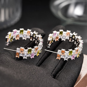 Pendientes de Aro Coloridos con Diseño de Dopamina para Mujer, Grandes, Elegantes y Modernos - Product Image 5