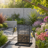 Mangeoire à oiseaux carrée en treillis métallique avec chaîne de suspension, plateau large, support alimentaire solide, design antique, résistante à la rouille pour jardin et cour