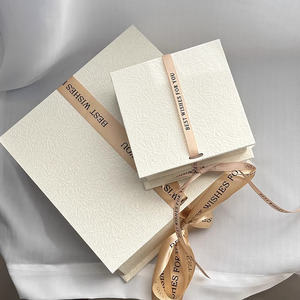 Cao cấp tinh tế sách hình dạng hộp giấy cho đồ trang sức quà tặng độc đáo lật Bìa Bow Ribbon Vòng bông tai vòng cổ bao bì miếng bọt biển - Product Image 3