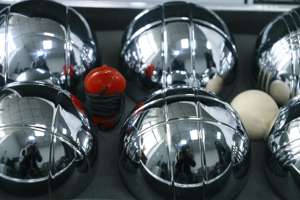 Juego <span class=keywords><strong>de</strong></span> 8 Bolas <span class=keywords><strong>de</strong></span> <span class=keywords><strong>Petanca</strong></span> Deportivas y <span class=keywords><strong>de</strong></span> Entretenimiento en Aleación, Presentadas en una Caja <span class=keywords><strong>de</strong></span> Aluminio - Product Image 3