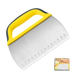 Espátula Cortadora de Masa de Acero Inoxidable al por Mayor con Línea de Medición para Repostería - Utensilio de Cocina - Product Image 6