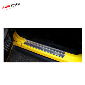 Ensemble de protections de <span class=keywords><strong>seuil</strong></span> de <span class=keywords><strong>porte</strong></span> en acier inoxydable de haute qualité pour Jeep Wrangler JK 07-17 - Product Image 5