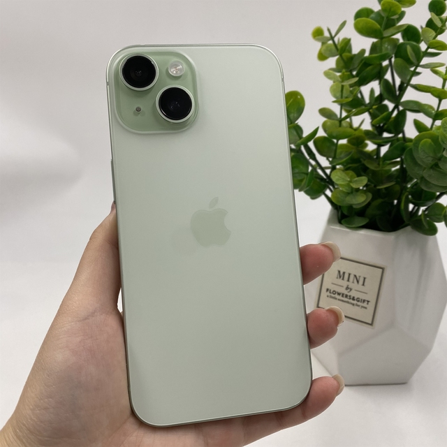 Original Second-hand Unlocked Wholesale Price Good Condition Used iPhone 15 5G Cellular Mobile Phones 6GB RAM 128GB/512GB