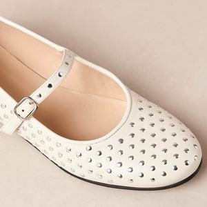 Black White Mary Jane fibbia <span class=keywords><strong>ballerine</strong></span> borchiate con Allover borchie scarpe da donna - Product Image 2