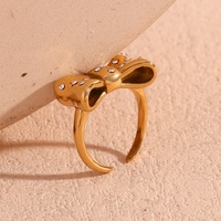 Micro Insert Zircon Arc Chevalière Bague Bijoux De Mode Bagues 18K Plaqué Or En Acier Inoxydable Bijoux De Fiançailles