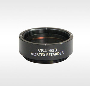 Retardador de Vórtice de Media Onda de Polímero de Orden Cero Verdadero LBTEK VR16-850 850nm - Product Image 3
