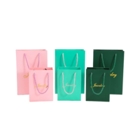 Sac cadeau en papier d'art de qualité supérieure avec poignée en ruban |   Porte-accessoires et bijoux portable traditionnel