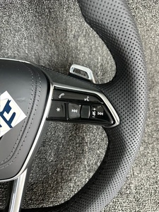 <span class=keywords><strong>Volant</strong></span> en cuir perforé à fond plat de style RS <span class=keywords><strong>SLine</strong></span> personnalisé pour Audi A3 A4 B7 A6 C7 R8 RS3 A7 RS5 RS6 A8 Q5 Q8 - Product Image 3