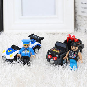 <span class=keywords><strong>Voiture</strong></span> de police à inertie en plastique moulé sous pression avec <span class=keywords><strong>remorque</strong></span> compatible en bois Thomas Train Track Little Man Toy - Product Image 1