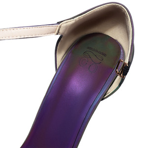 Zapatos de Tacón de Aguja Elegantes y Sexis con Suela Roja al por Mayor de Fábrica para Mujer en Tallas Grandes - Product Image 2