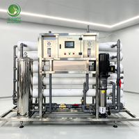 Équipement d'osmose inverse à double étage, capacité de production personnalisée, élimine les métaux lourds, les bactéries et les impuretés