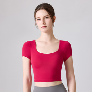 Haut de yoga respirant effet seconde peau avec soutien-gorge intégré, dos croisé papillon, coupe courte, manches courtes, séchage rapide, extensible, ajusté, pour l'entraînement - Product Image 2
