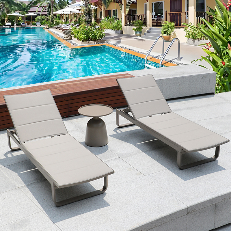 2 letti + tavolino lais