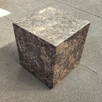 Marbre brun foncé de luxe en pierre naturelle pour les manoirs Villa Appartement Meubles de salon Table d'appoint avec forme cuboïde