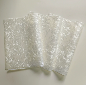 Film PVC nacre pour la décoration de surface des emballages de luxe - Product Image 4