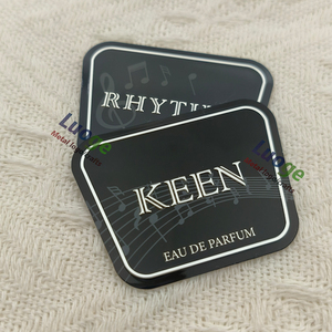 Tùy Chỉnh 3D Kim Loại Nước Hoa Thương Hiệu Logo Dán Tự Dính Dập Nổi In Nhôm Nhãn Rượu Vang Cho Mỹ Phẩm Chai - Product Image 1