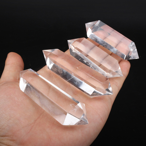 Pointe de cristal de quartz naturel transparent à double terminaison - Product Image 1