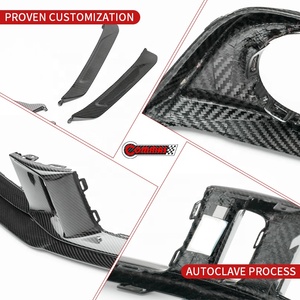 ชุดแต่งตัวถังรถยนต์คาร์บอนไฟเบอร์แห้งคุณภาพสูงสไตล์ OEM สำหรับ Porsche 911 992 992.2 ชุดแต่งดิฟฟิวเซอร์หน้า-หลัง  พร้อมแถบตกแต่ง - Product Image 4