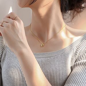 Collar con Colgante de Corazón Romántico para Mujer, Incrustado con Circonitas, Joyería de Moda, Cadena Chapada en Oro - Product Image 3