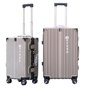 <b>Pc</b> Luggage 20" 24" 28" 2024 Design Top Choice for Travelling Oem Service Standard Packaging From Vietnam Factory - Product Image 1