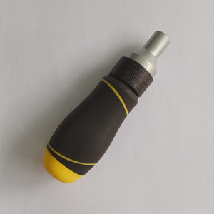 Lixin Tools – Kit d'outils à main pour la maison, 32 pièces, avec embouts à cliquet 1/4 po, jeu de douilles et embouts de tournevis en acier au chrome-vanadium - Product Image 1