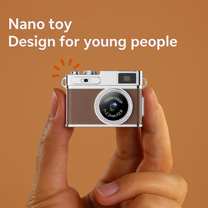 Nouveau rétro Mini appareil photo numérique étudiant Campus carte Machine Portable caméra <span class=keywords><strong>enregistrement</strong></span> <span class=keywords><strong>vidéo</strong></span> - Product Image 5