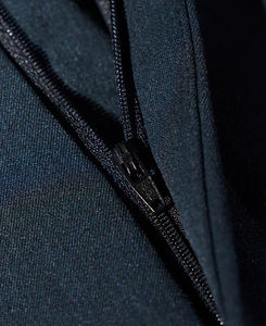 Terno Masculino Personalizado em Poliéster com Estilo de Designer para Eventos de Networking e Reuniões de Negócios Elegantes - Product Image 4