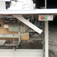 Machine à coudre surjeteuse Juki6704S d'occasion, super haute vitesse, 4 fils