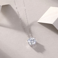 Pendentif Moissanite 4 griffes en Argent Sterling S925 Premium avec Chaîne Câble (2g) Hypoallergénique Style Euro-Américain Tendance Transfrontalière