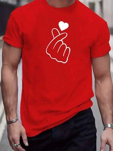 Camiseta de manga corta para hombre con estampado de gestos de manos y corazones, ideal para salidas. Directo de fábrica, personalización disponible.F10 - Product Image 3