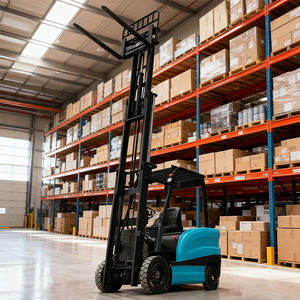 Montacargas Eléctrico Compacto de Elevación Libre de 1.5, 2.5, 3 y 3.5 Toneladas con Asiento, Desplazador Lateral y Mástil de Dos Etapas - Product Image 2