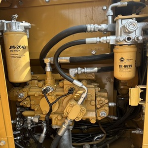 Excavadora Hidráulica de Orugas Usada, Modelo 312D de 12 Toneladas, Año 2023, con PLC, Motor, Caja de Cambios, Engranajes y Bomba - 500 Horas de Uso, en Venta - Product Image 5