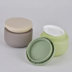 Hot Sale 250ml Cosmetic Container Jars PE Cream Packaging Luxury Cosmetic Jars With Screw Cap