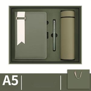 Coffret Cadeau d'Affaires de Luxe en PU Rigide avec Reliure Cousue et 100 Feuilles pour Fournitures de Bureau Exécutives - Product Image 3