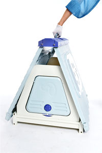 Modern Buiten Hondenhok Pet <span class=keywords><strong>House</strong></span> Opvouwbaar Ontwerp Duurzaam Metalen <span class=keywords><strong>Plastic</strong></span> Bamboe Ijzeren Massief Dier Vervaardigd Hondenhok - Product Image 2