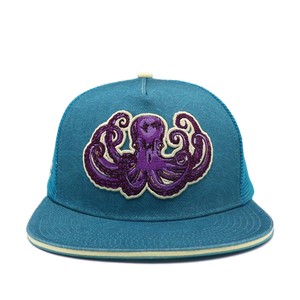 Gorra de Béisbol Trucker OEM Verde de 5 Paneles con Malla, Bordado 3D Personalizado, Diseño de Estilo Único, Unisex - Product Image 1