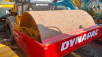 Rouleau compresseur monocylindre Dynapac CA25 d'occasion, 10 tonnes, avec moteur diesel Cummins et pompe pour la construction routière