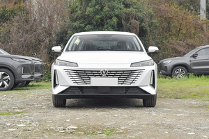 Auto Usado Barato 2025, Changan Eado 1.5T DCT Edición de Alta Energía, Sedán FWD, 170HP, 350Bar GDI, 4 Puertas, 5 Asientos, Listo para Enviar - Product Image 2