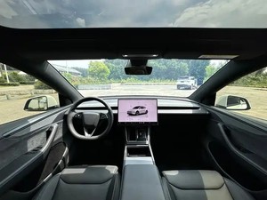 <span class=keywords><strong>Tesla</strong></span> Model Y L Long Range AWD 2025 – SUV Électrique à Double Moteur et Transmission Intégrale, Nouvelle Énergie, <span class=keywords><strong>Prix</strong></span> Bas, Grande Entreaxe, En Stock - Product Image 5